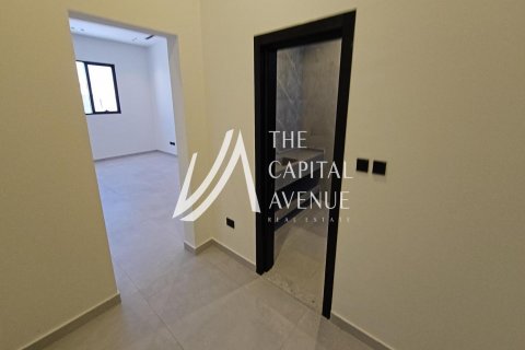 Vila v Khalifa City, Abu Dhabi, SAE 6 ložnice, 968 m² Č.: 604795 - fotografie 16