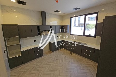 Vila v Khalifa City, Abu Dhabi, SAE 6 ložnice, 968 m² Č.: 604795 - fotografie 20