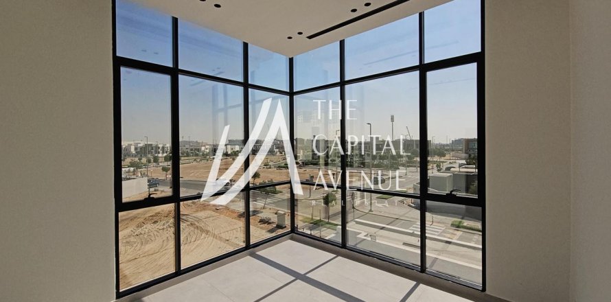 Vila v Khalifa City, Abu Dhabi, SAE 6 ložnice, 968 m² Č.: 604795