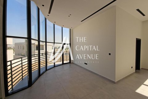 Vila v Khalifa City, Abu Dhabi, SAE 6 ložnice, 968 m² Č.: 604795 - fotografie 3