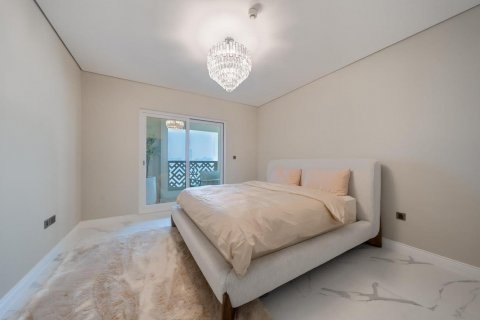Apartment in Palm Jumeirah, Dubai, UAE 3 bedrooms, 220 sq.m. № 623284 - photo 16