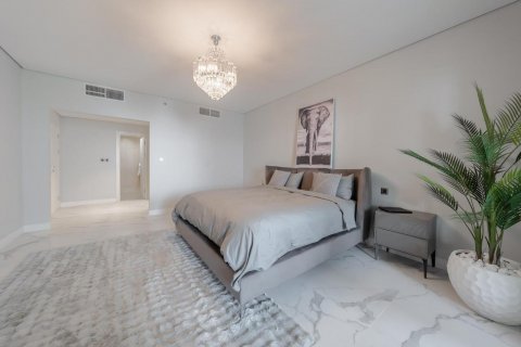 Apartment in Palm Jumeirah, Dubai, UAE 3 bedrooms, 220 sq.m. № 623284 - photo 8