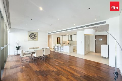 Wohnung in City Walk, Dubai, VAE: 3 Schlafzimmer, 208.7 m2 Nr. 694005