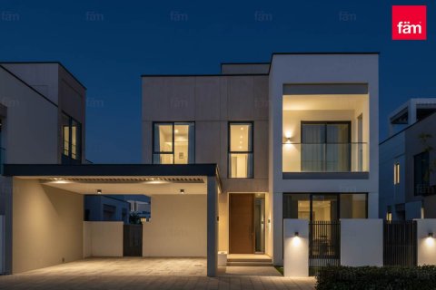 Зняти в оренду віллу в Дубай, ОАЕ 4 спальні, 583.5м2, № 694011 - фото 18