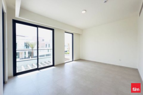 Зняти в оренду віллу в Дубай, ОАЕ 4 спальні, 583.5м2, № 694011 - фото 10