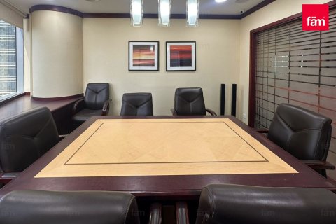 Bureau à louer à Dubai, EAU 98.3 m2 № 694008 - photo 15