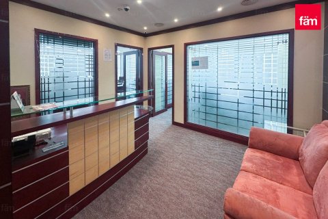 Bureau à louer à Dubai, EAU 98.3 m2 № 694008 - photo 2