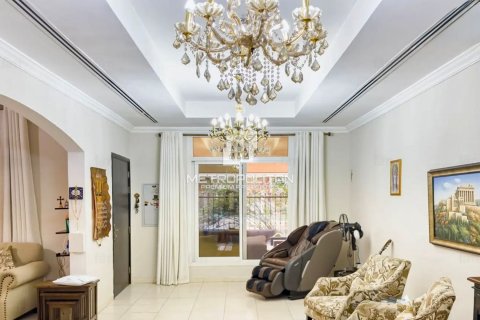 Apartamento para venda em Jumeirah Village Circle, Dubai, EAU 3 quartos, 250 m2 № 664379 - foto 17