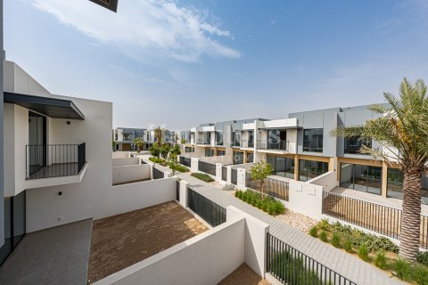 Vila di The World Islands, Dubai, UEA 3 kamar tidur, 173.99988676 m2 nomor 691662 - foto 3