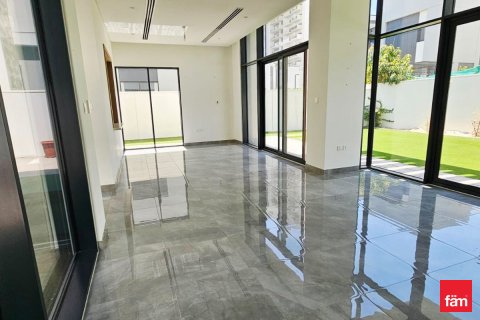 Vila v Al Furjan, Dubai, SAE 4 ložnice, 462.8 m² Č.: 715604 - fotografie 3