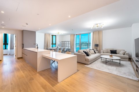 Wohnung in Dubai, VAE: 3 Schlafzimmer, 209 m2 Nr. 695995