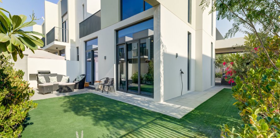 Dubai, संयुक्त अरब अमीरात में टाउनहाउस, 4 बेडरूम, 224 वर्ग मीटर, संख्या 695996