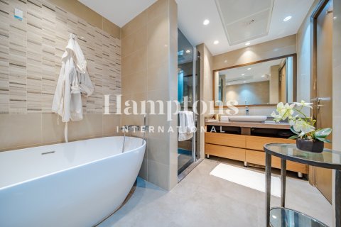 Apartemen di Jumeirah Beach Residence, Dubai, UEA 3 kamar tidur, 214.42012400 m2 nomor 680115 - foto 26