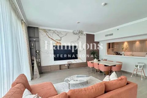 Apartemen di Jumeirah Beach Residence, Dubai, UEA 3 kamar tidur, 214.42012400 m2 nomor 680115 - foto 16