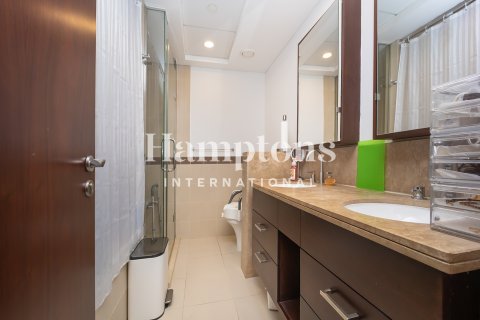 Apartment in Downtown Dubai (Downtown Burj Dubai), UAE 2 bedrooms, 114.32085762 sq.m. № 680117 - photo 9