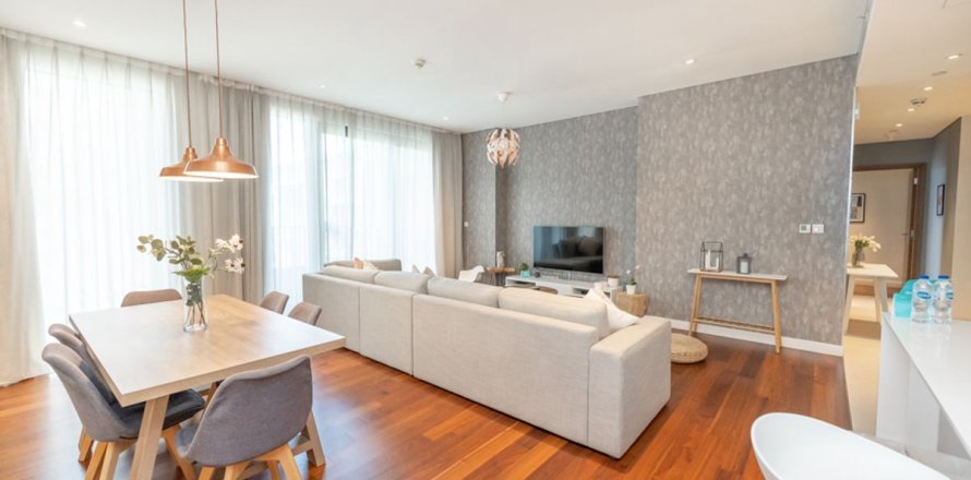 Appartement à City Walk, Dubai, EAU: 2 chambres, 182.1 m2 № 763850