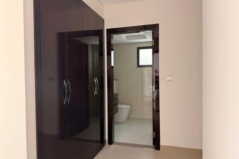 Вилла DAMAC Hills (Akoya by DAMAC), Дубай, БАӘ-да 7 жатын бөлмелер, 640 м² № 740663 - фото 4