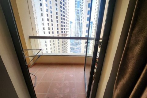 Huoneisto Jumeirah Beach Residence, Dubai, Arabiemiraatit 2 makuuhuonetta, 120 m2 № 690449 - kuva 15
