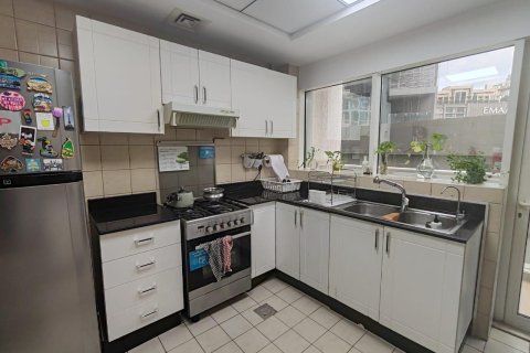 Appartement te huur in Downtown Dubai (Downtown Burj Dubai), Dubai, VAE 2 slaapkamers, 128 vr.m., nr 690448 - foto 3