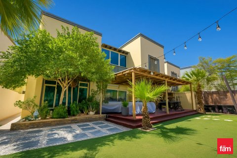 Villa uthyres i Jumeirah Park, Dubai, UAE 3 sovrum, 679.9 kvm Nr. 646704 - fotografi 6