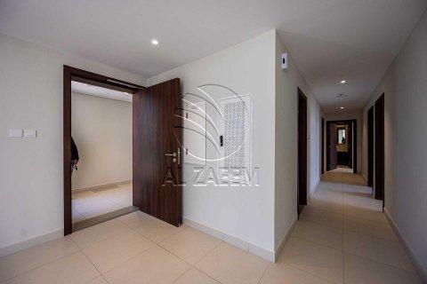 Apartamento para arrendamento em Al Reem Island, Abu Dhabi, EAU 3 quartos, 143 m2 № 615397 - foto 9