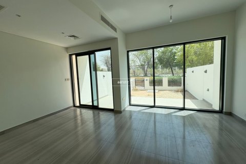 Townhouse in Dubai, UAE 3 bedrooms, 150 sq.m. № 624206 - photo 2
