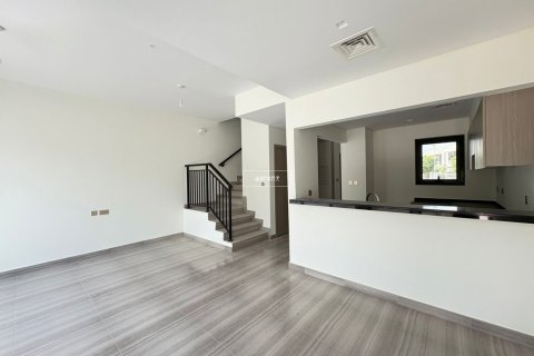 Townhouse in Dubai, UAE 3 bedrooms, 150 sq.m. № 624206 - photo 1