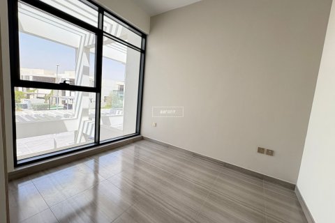 Townhouse in Dubai, UAE 3 bedrooms, 150 sq.m. № 624206 - photo 6