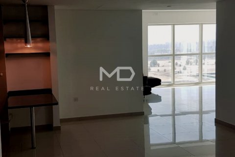 Apartment in Al Reem Island, Abu Dhabi, UAE 2 bedrooms, 142 sq.m. № 555463 - photo 3