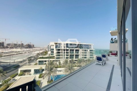 Byt na Saadiyat Island, Abu Dhabi, SAE 4 ložnice, 487 m² Č.: 555577 - fotografie 11