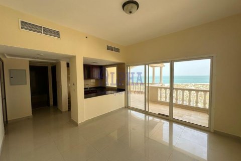Apartman u Al Hamra Village, Ras Al Khaimah, UAE 1 spavaća soba, 75.5 m2 Br. 709467 - fotografija 3