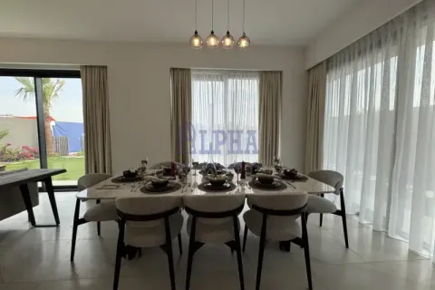 Rumah bandar di Al Hamra Village, Ras Al Khaimah, UAE 2 bilik tidur, 136.9 meter persegi № 709461 - foto 6