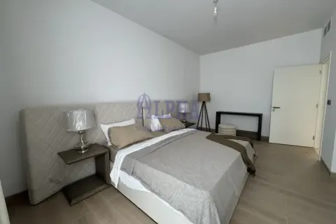 Rumah bandar di Al Hamra Village, Ras Al Khaimah, UAE 2 bilik tidur, 136.9 meter persegi № 709461 - foto 8