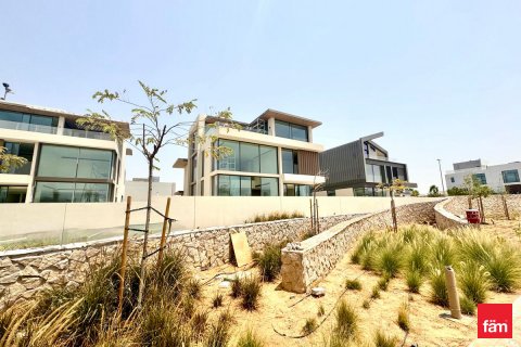 טאונהאוס למכירה ב Dubai, איחוד האמירויות  3 חדרי שינה, 168 מ"ר, מספר 632731 - תמונה 3