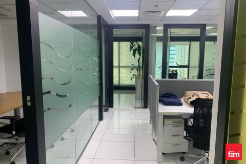 Dubai, संयुक्त अरब अमीरात में कार्यालय, 106.1 वर्ग मीटर, संख्या 704053 - फ़ोटो 7