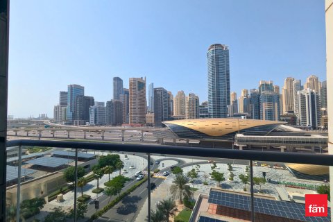 Oficina en alquiler en Dubai, EAU 109.9 m2 № 645578 - foto 1