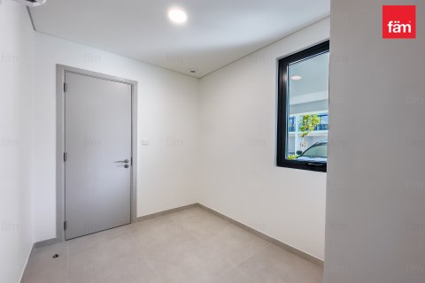 Vila di Dubai, UAE 3 bilik tidur, 141.1 meter persegi № 645576 - foto 16