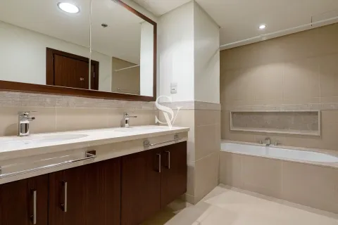 Downtown Dubai (Downtown Burj Dubai), UAE의 판매용 아파트 침실 2개, 135제곱미터 번호 718728 - 사진 15