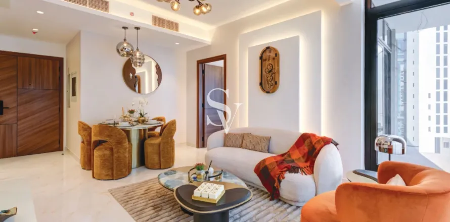 Appartement à Nadd Al Hammar, Dubai, EAU: 2 chambres, 135 m2 № 718726