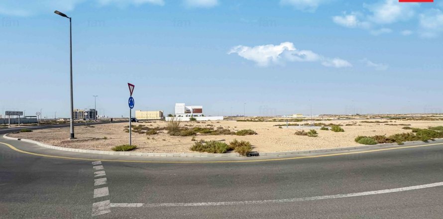 Земельный участок в Dubai Industrial Park, Дубай, ОАЭ 1290.7м2 № 614311