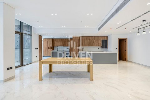 Apartment in Business Bay, Dubai, UAE 3 bedrooms, 245 sq.m. № 602690 - photo 3