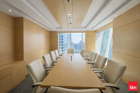 Business Bay、Dubai、UAE にあるオフィスの賃貸物件 254.9 m2、No691494 - 写真 5