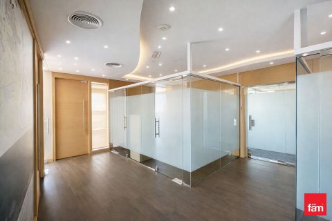 Business Bay、Dubai、UAE にあるオフィスの賃貸物件 254.9 m2、No691494 - 写真 2