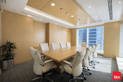 Business Bay、Dubai、UAE にあるオフィスの賃貸物件 254.9 m2、No691494 - 写真 4