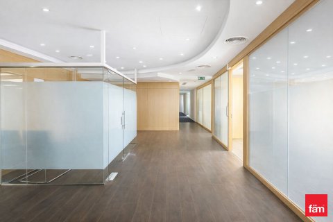 Business Bay、Dubai、UAE にあるオフィスの賃貸物件 254.9 m2、No691494 - 写真 3