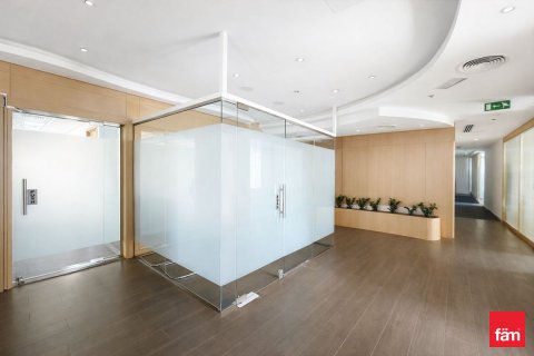 משרד להשכרה ב Business Bay, Dubai, איחוד האמירויות  254.9 מ"ר, מספר 691494 - תמונה 1