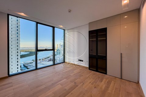 Apartment in Al Reem Island, Abu Dhabi, UAE 3 bedrooms, 203 sq.m. № 614920 - photo 9