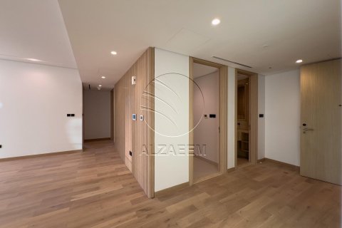 Apartment in Al Reem Island, Abu Dhabi, UAE 3 bedrooms, 203 sq.m. № 614920 - photo 14
