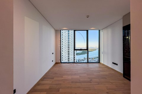 Apartment in Al Reem Island, Abu Dhabi, UAE 3 bedrooms, 203 sq.m. № 614920 - photo 11