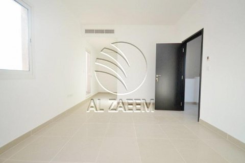 Vila di Al Reef, Abu Dhabi, UEA 5 kamar tidur, 273 m2 nomor 614918 - foto 4